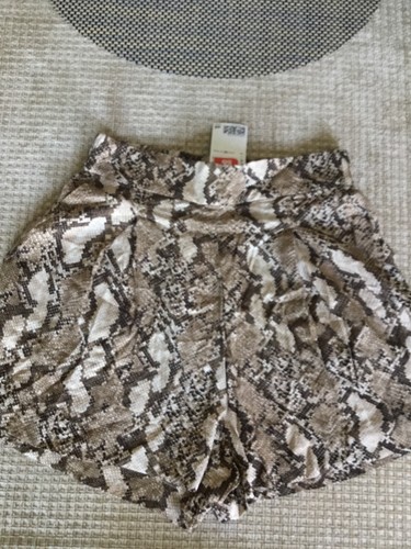 Shorts - ,