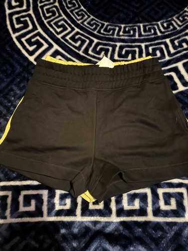 Women black shorts new - black,