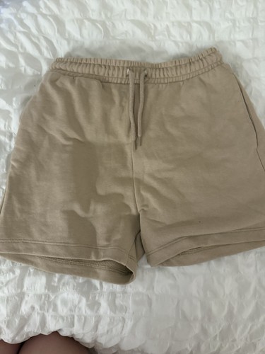 And shorts - h, m